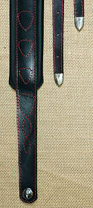 Gitarrengurt Blankleder bestickt