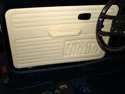 VW 1303 Tuerverkleidung